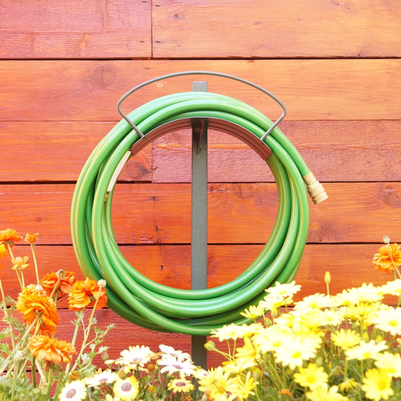 Yard Butler Free Standing Garden Hose Hanger 42″