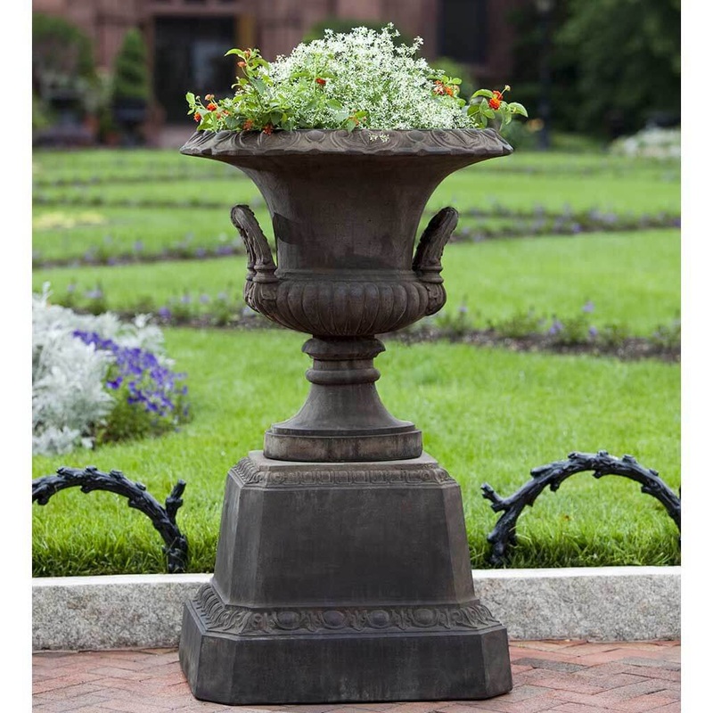 Smithsonian L’Enfant Urn with Pedestal