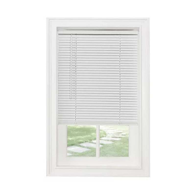 Achim Home Furnishings GII Morningstar 1″ Vinyl Cordless Blinds 32×64, (Used)