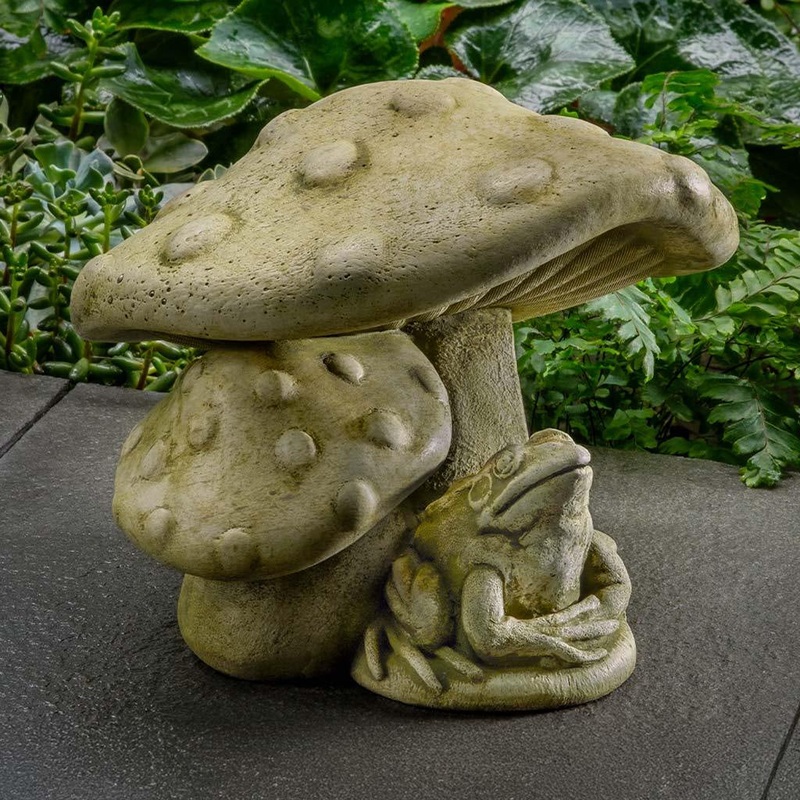 Tucker Toadstool Statuary | Frog Statue